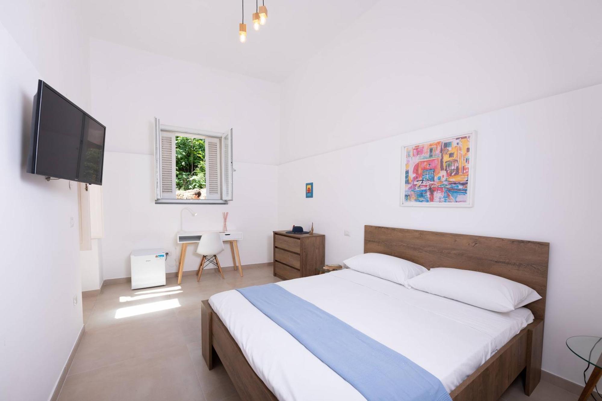 Gioia 13 Rooms & Apartments Procida Exteriör bild